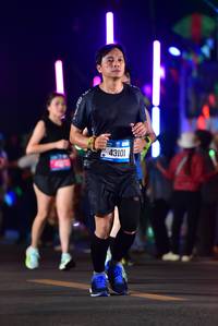 BIB: 43101
                            <button type="button" onclick="openModal(20791396)" class="btn btn-primary btn-sm float-right btn-popup" data-toggle="modal" data-target=".modal-high-quality">
                        <i class="fas fa-shopping-cart"></i> Add to Cart
                    </button>
                                            <button type="button" onclick="isThisMe(20791396, true)" class="btn btn-success btn-sm float-right btn-popup btn-isme hidden" data-toggle="tooltip" data-placement="bottom" title="นี่คือรูปของคุณใช่ไหม คลิกที่นี่เพื่อเอาเข้าอัลบั้ม">
                        <i class="fas fa-plus"></i> Add to album
                    </button>
                    <button type="button" onclick="isThisMe(20791396, false)" class="btn btn-warning btn-sm float-right btn-popup btn-isnotme hidden">
                        <i class="fas fa-ban"></i> Remove from album
                    </button>